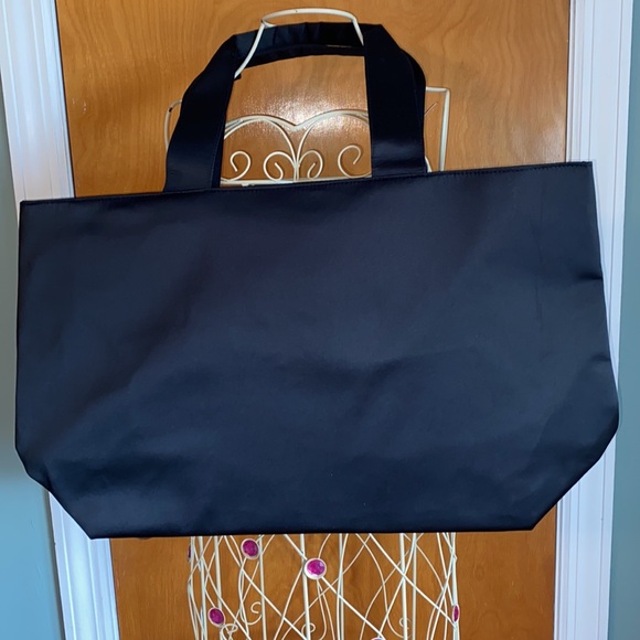 Nwt black vs Victoria’s Secret rhinestone bag - Picture 5 of 5